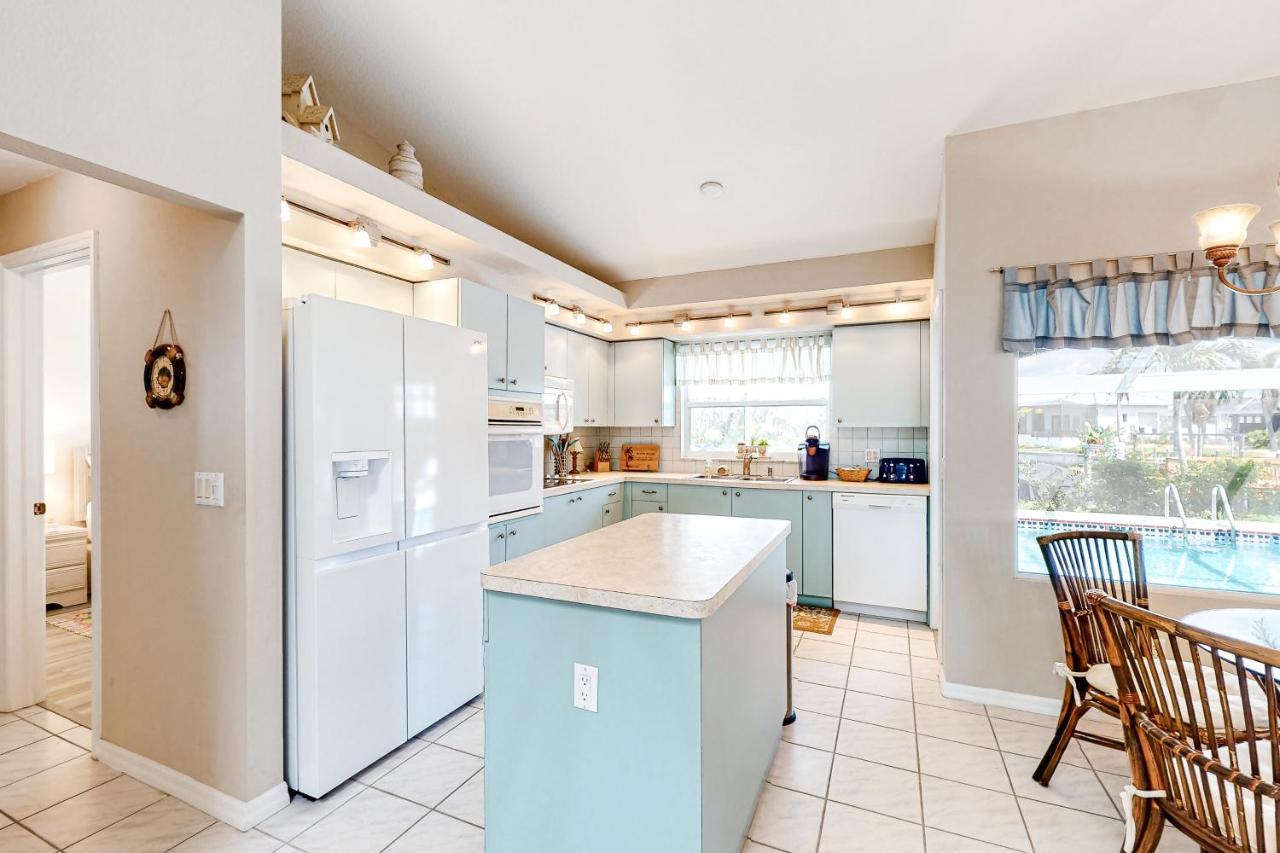 Life At The Canal Cape Coral Exterior foto