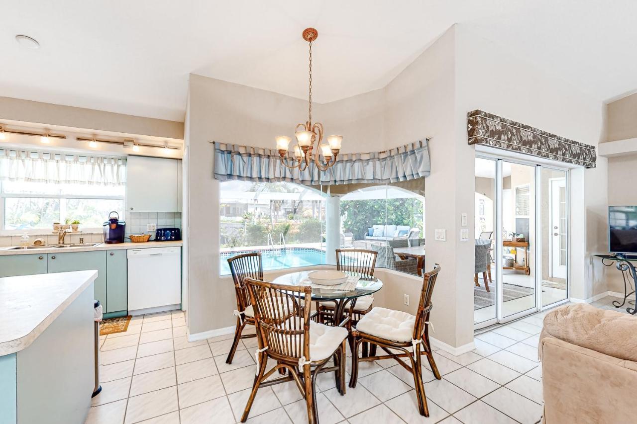 Life At The Canal Cape Coral Exterior foto