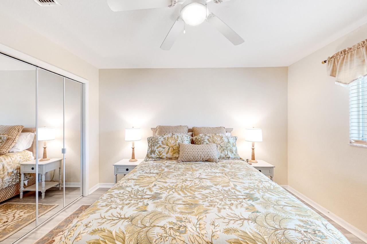 Life At The Canal Cape Coral Exterior foto